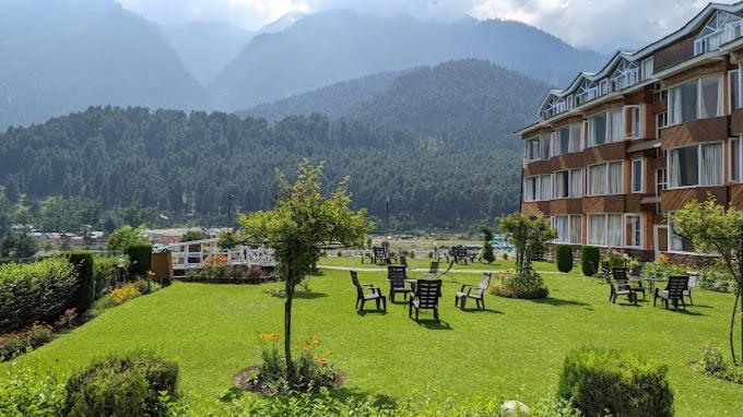 The Quiet Resort Pahalgam Exterior photo
